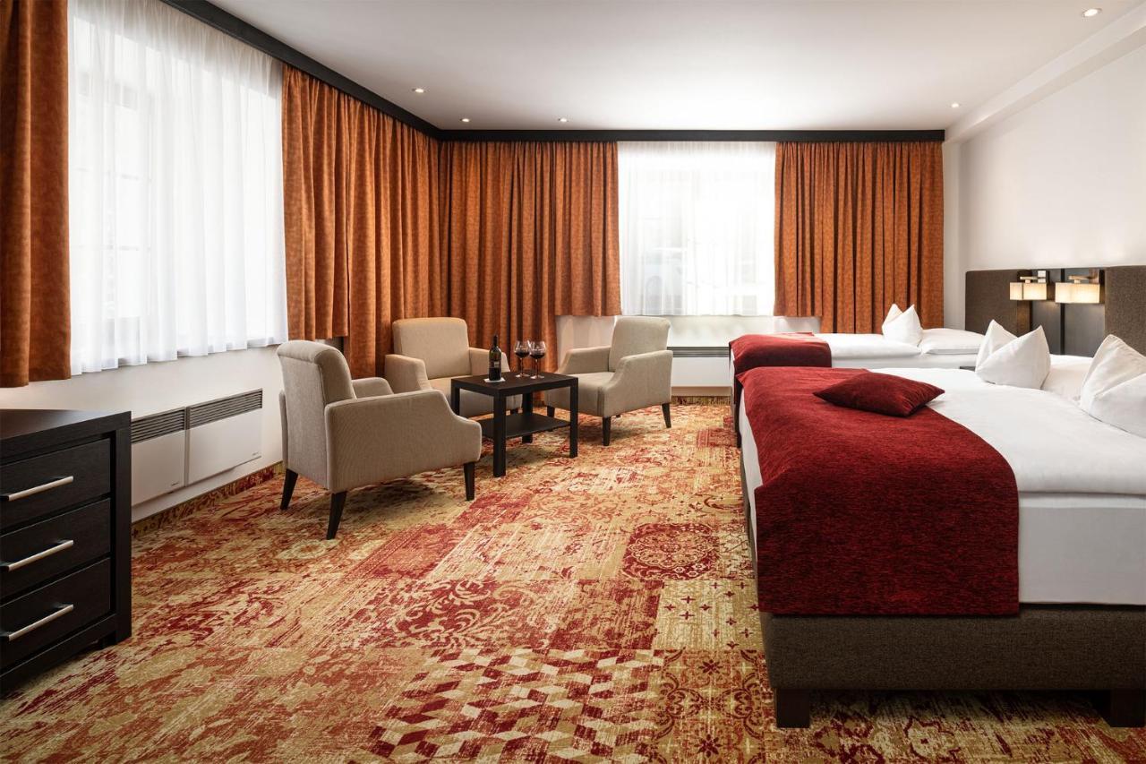 Hotel Singer Ludvíkov Extérieur photo