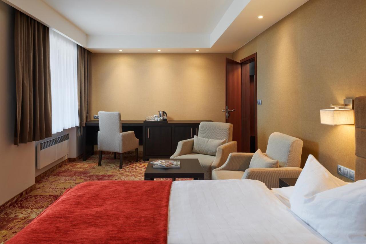 Hotel Singer Ludvíkov Extérieur photo