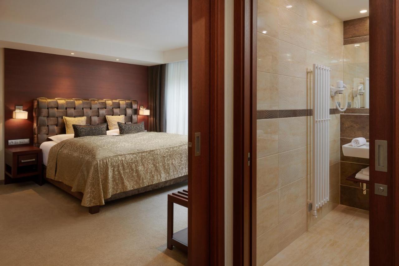 Hotel Singer Ludvíkov Extérieur photo